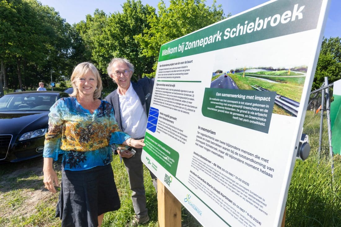 Uniek zonnepark geopend in Schiebroek