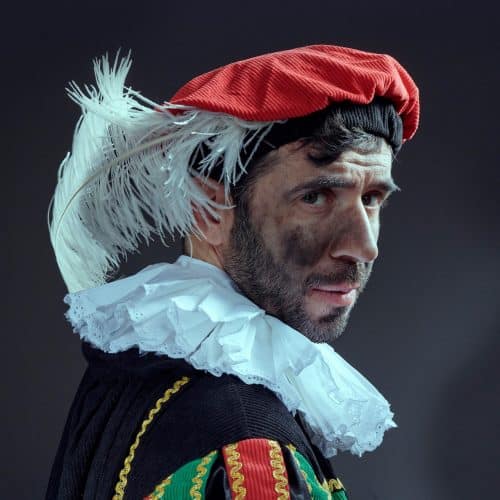 Viral cabaretier Marco Lopes gaat het theater in als piet