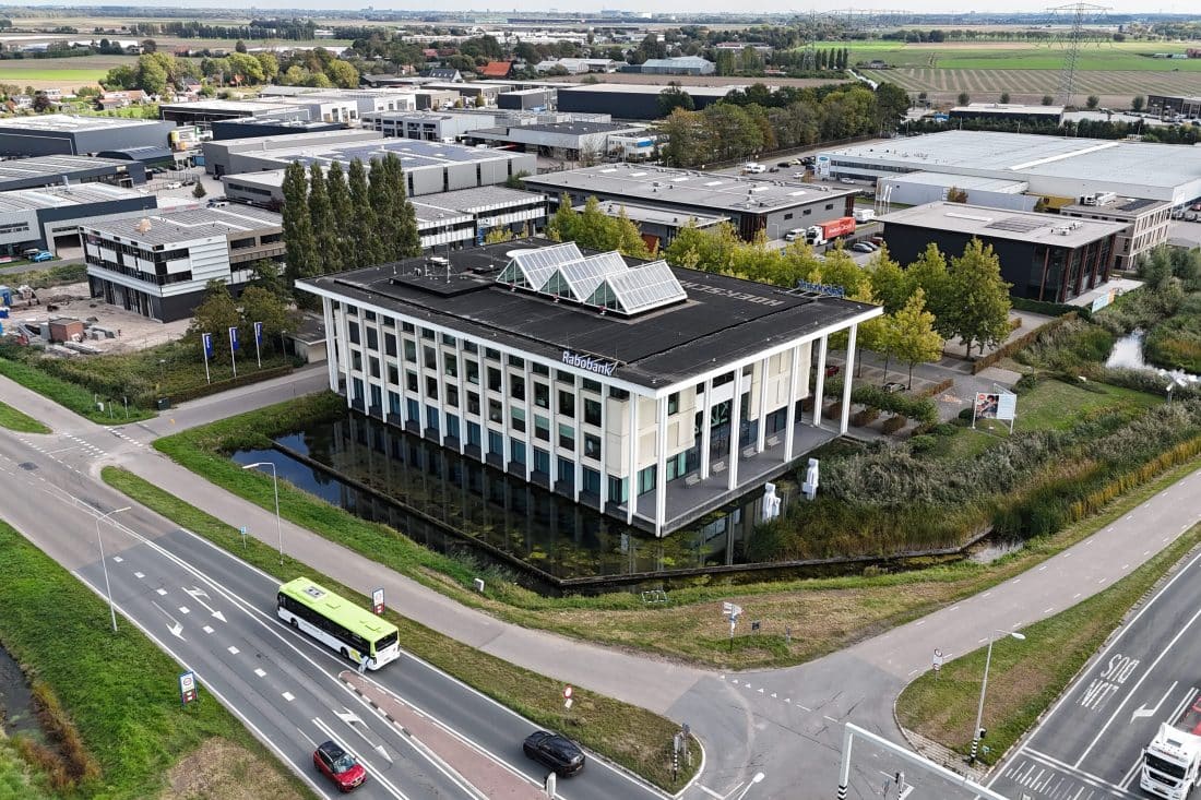 Goudwisselkantoor verwerft iconisch kantoorgebouw aan de Reedijk 8 te Heinenoord