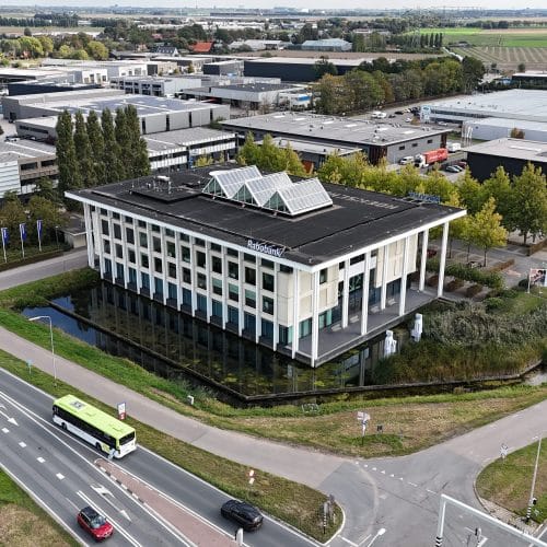 Goudwisselkantoor verwerft iconisch kantoorgebouw aan de Reedijk 8 te Heinenoord