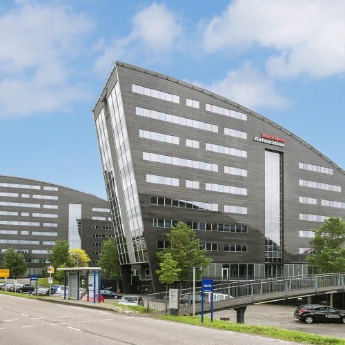 Batenburg Energietechniek B.V. huurt tijdelijke kantoorruimte aan de Rivium Promenade vanwege grootschalige renovatie bestaande locatie