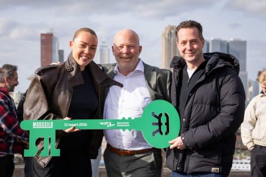 Gemeente Rotterdam verkoopt iconische Maassilo aan huidige exploitant Maassilo/Now&Wow
