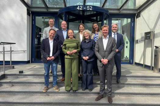 Burgemeester Schouten bij bezoek Duisport: versterking Duits-Nederlandse samenwerking in haven en energie